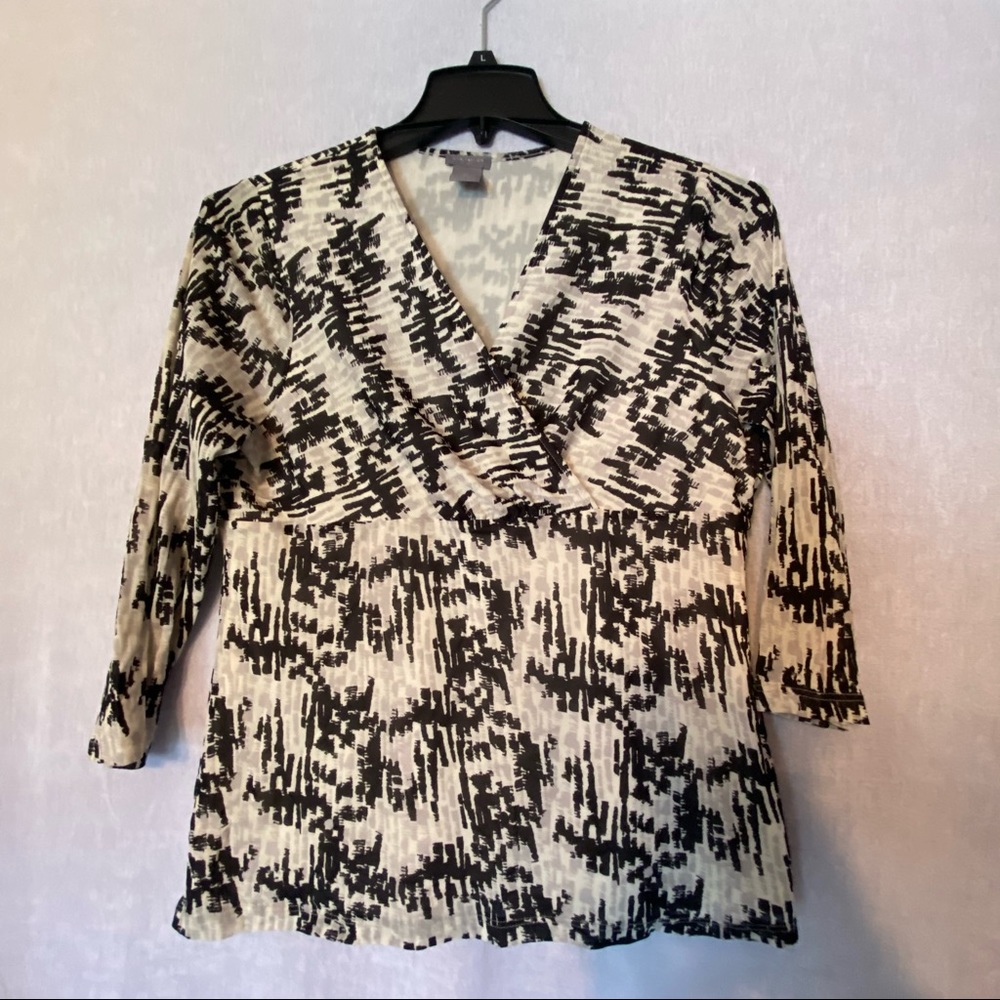 Ann Taylor black and grey printed blouse